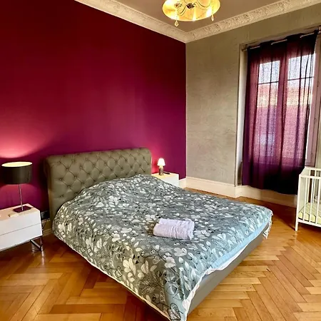 Avec Terrasse Et Parking Pour 4 Personnes