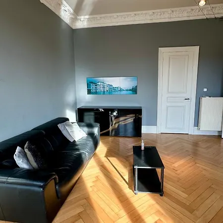 Appartement Avec Terrasse Et Parking Pour 4 Personnes