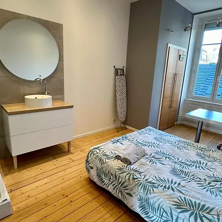 Avec Terrasse Et Parking Pour 4 Personnes Appartement *